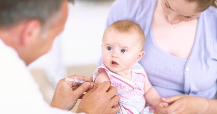 Quels sont les avantages et les inconvénients de retarder les vaccins pour les bébés