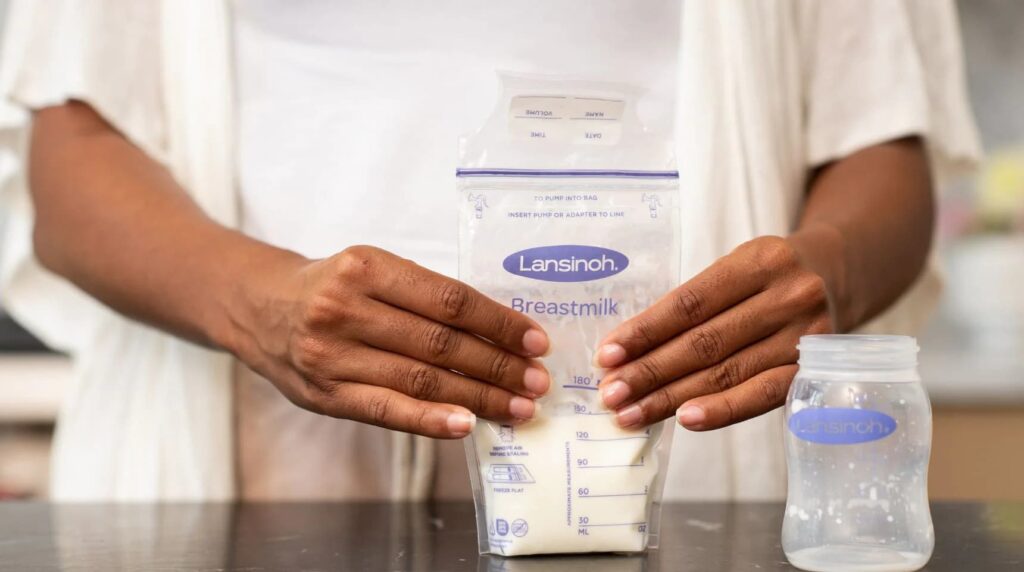Quel sont les avantages de l'utilisation de sachets de conservation de lait maternel
